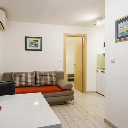 Blue Olive Apartman *